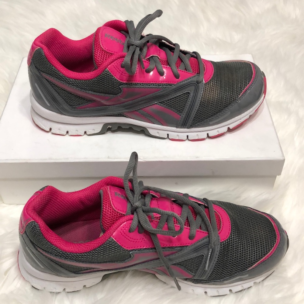 Reebok gray and pink sneakers size 8.5 - Picture 3 of 8
